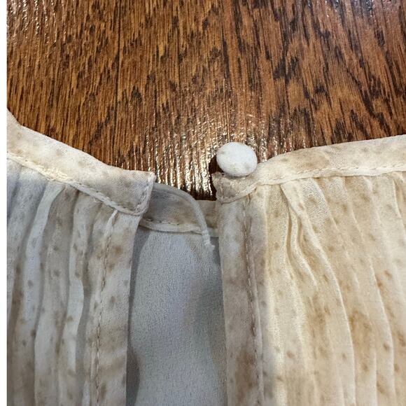 Halogen Women's Release Pleat Long Sleeve Blouse Ivory Size Medium NWT - Picture 5 of 6